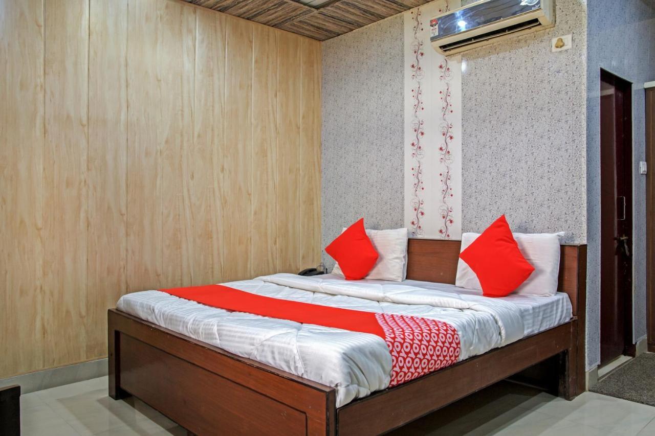 Отель Oyo 62241 Swastik Garden Dhampur Экстерьер фото