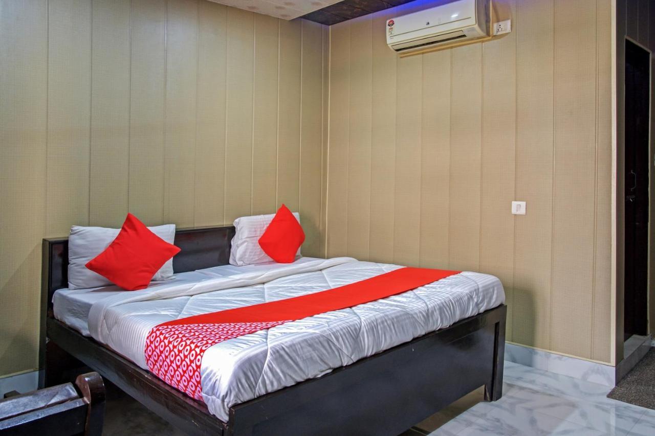 Отель Oyo 62241 Swastik Garden Dhampur Экстерьер фото